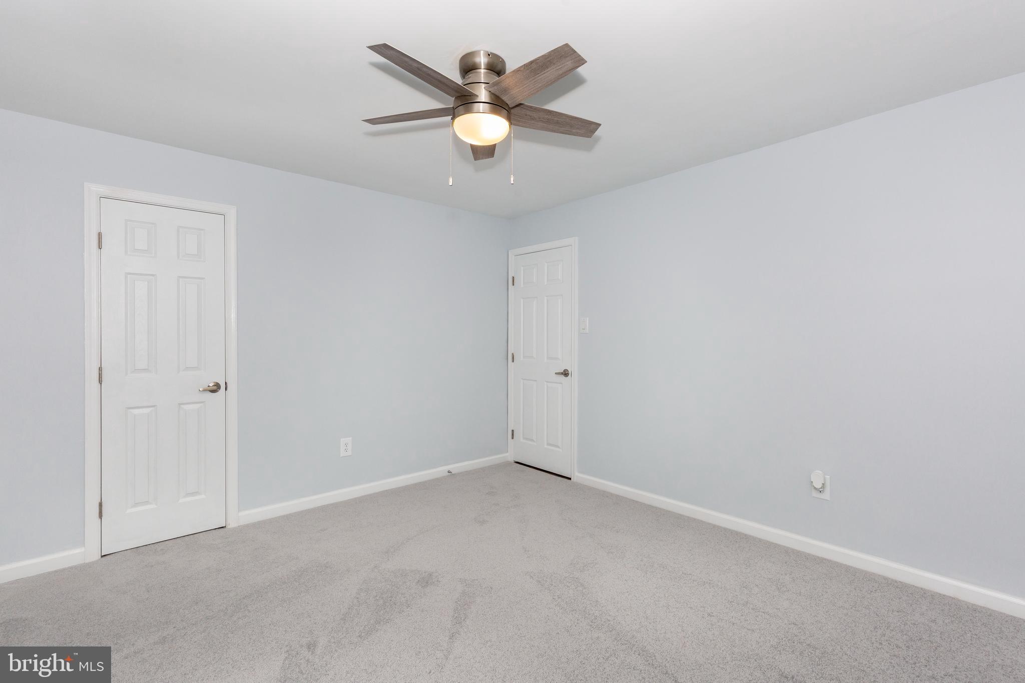 1003 SCARLET OAK COURT 1A