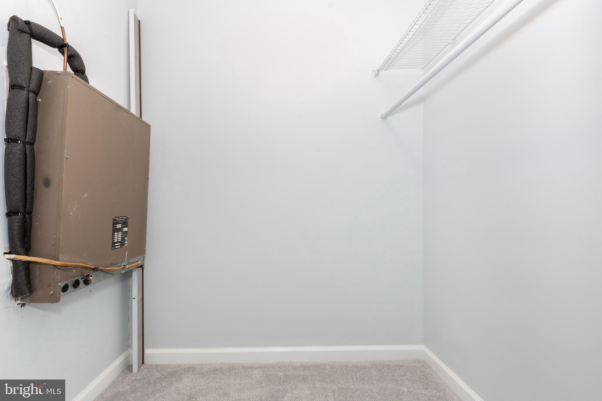 1003 SCARLET OAK COURT 1A