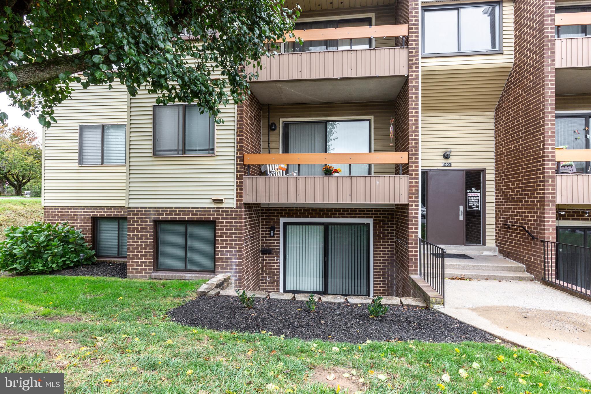 1003 SCARLET OAK COURT 1A