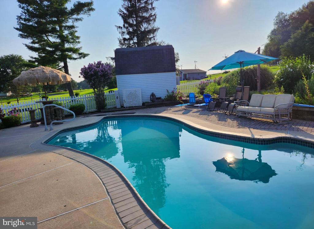 3402 BLUEBERRY LANE