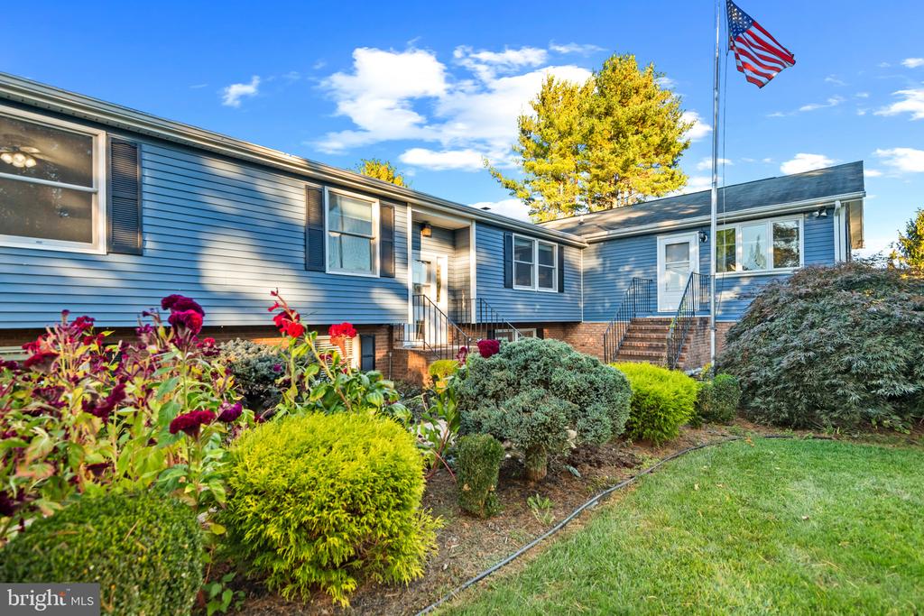 3402 BLUEBERRY LANE