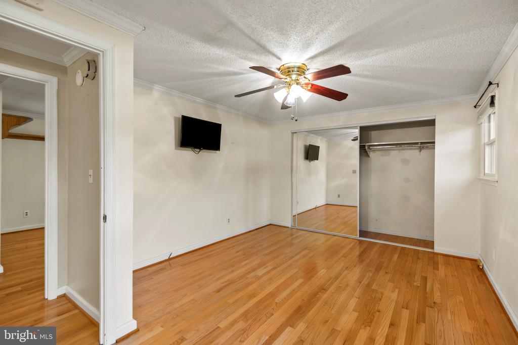 3402 BLUEBERRY LANE