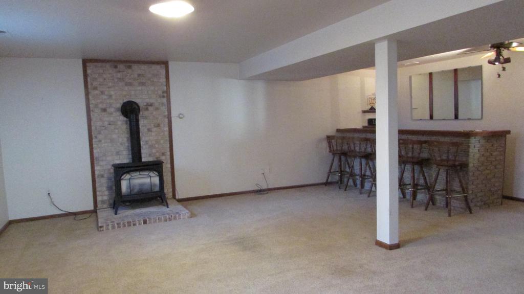 7139 TULIP COURT