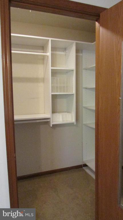7139 TULIP COURT