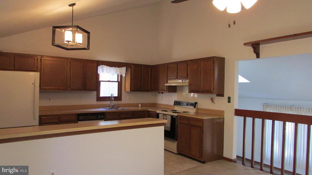 7139 TULIP COURT