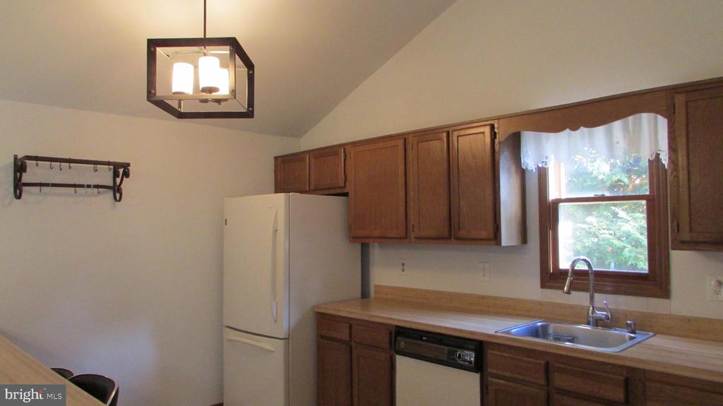 7139 TULIP COURT