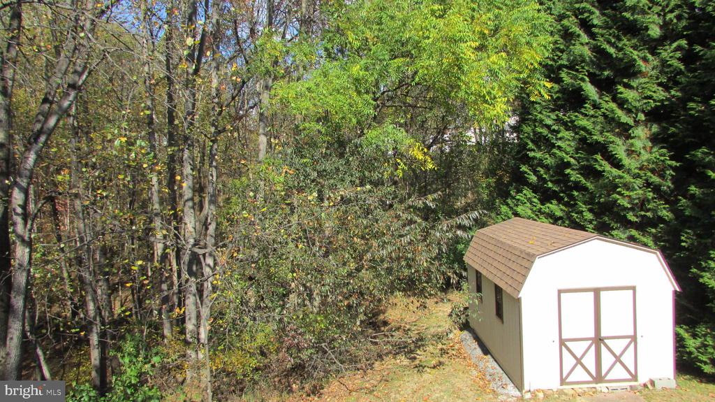 7139 TULIP COURT