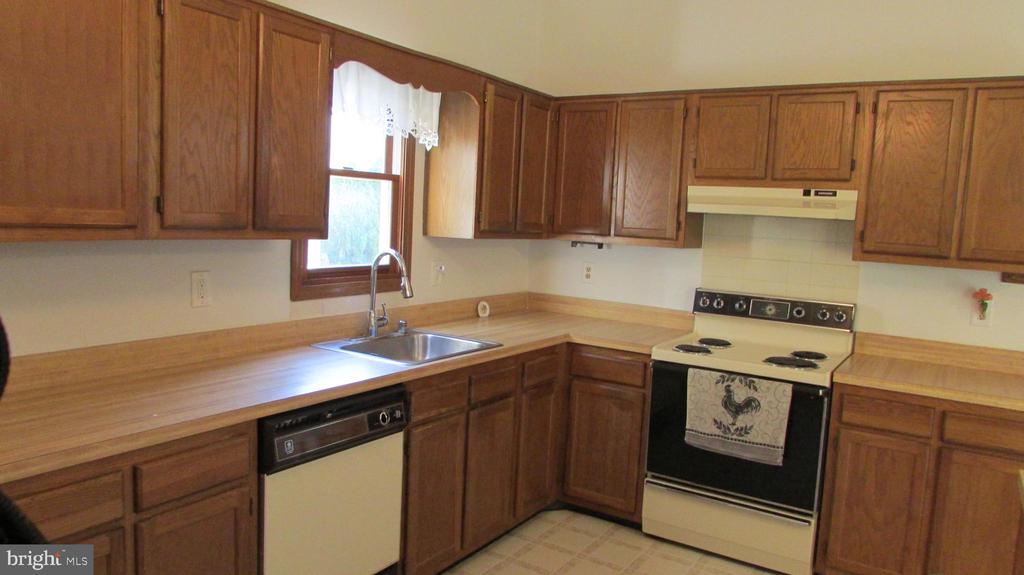 7139 TULIP COURT
