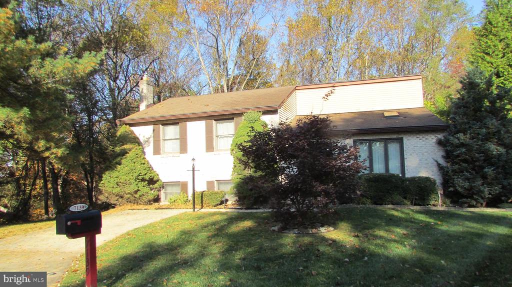 7139 TULIP COURT