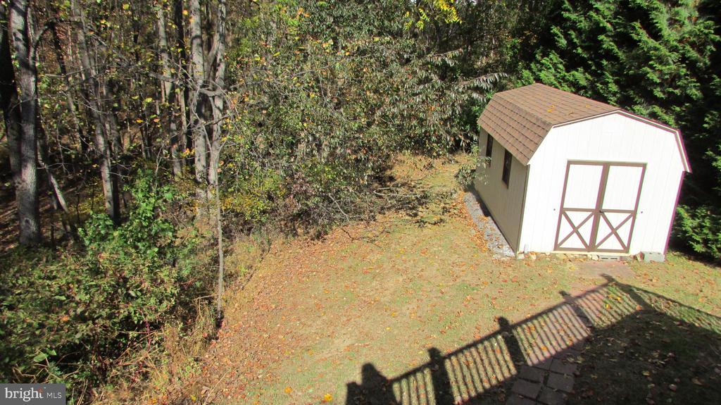 7139 TULIP COURT
