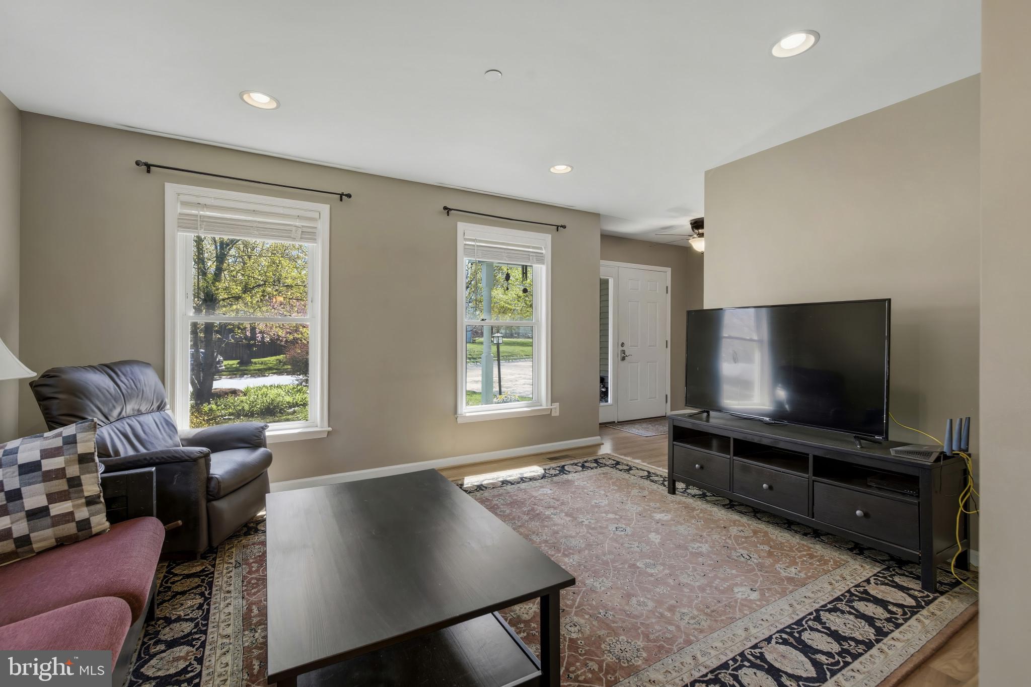 550 YELLOW LILY COURT