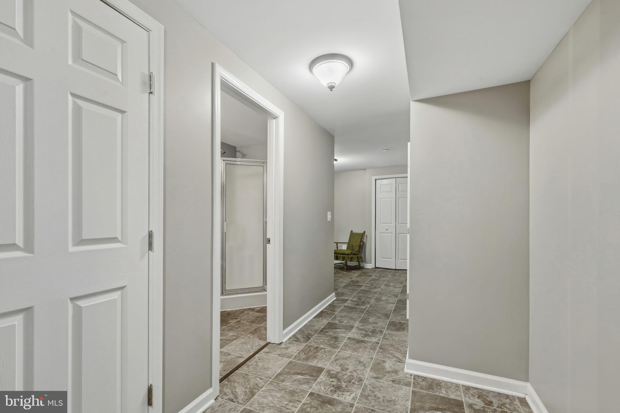 550 YELLOW LILY COURT