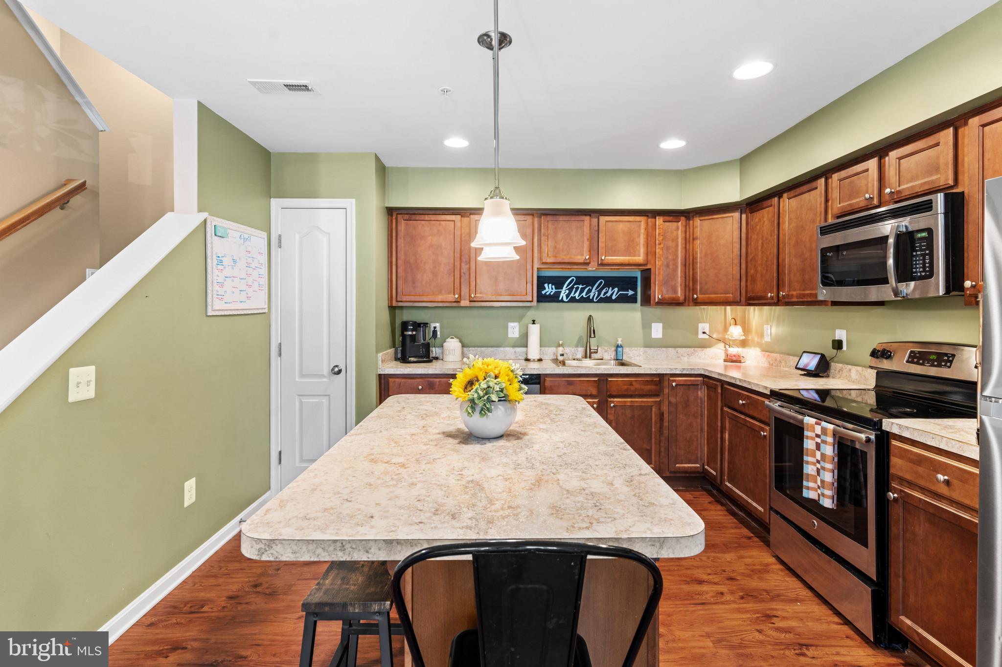 1819 CASSANDRA DRIVE 171