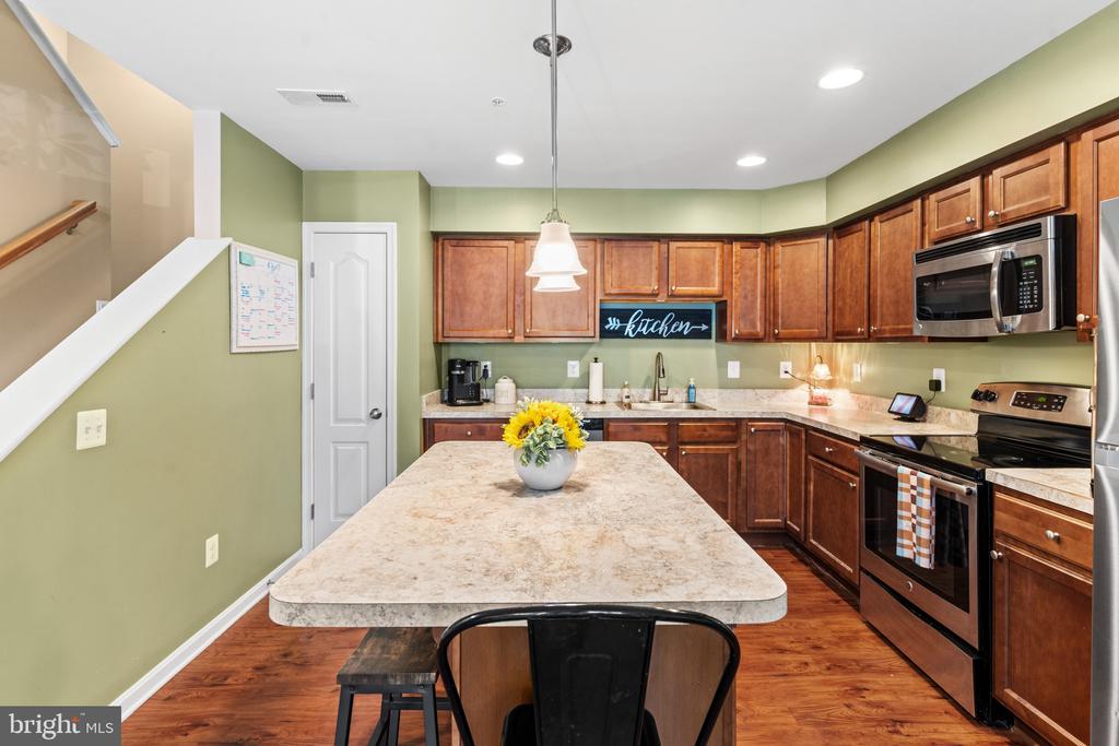 1819 CASSANDRA DRIVE 171