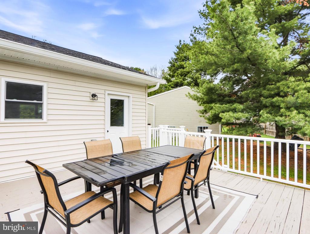 683 SUNFLOWER COURT