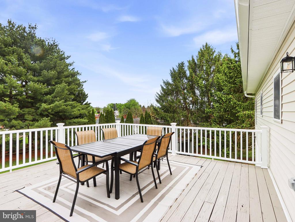 683 SUNFLOWER COURT