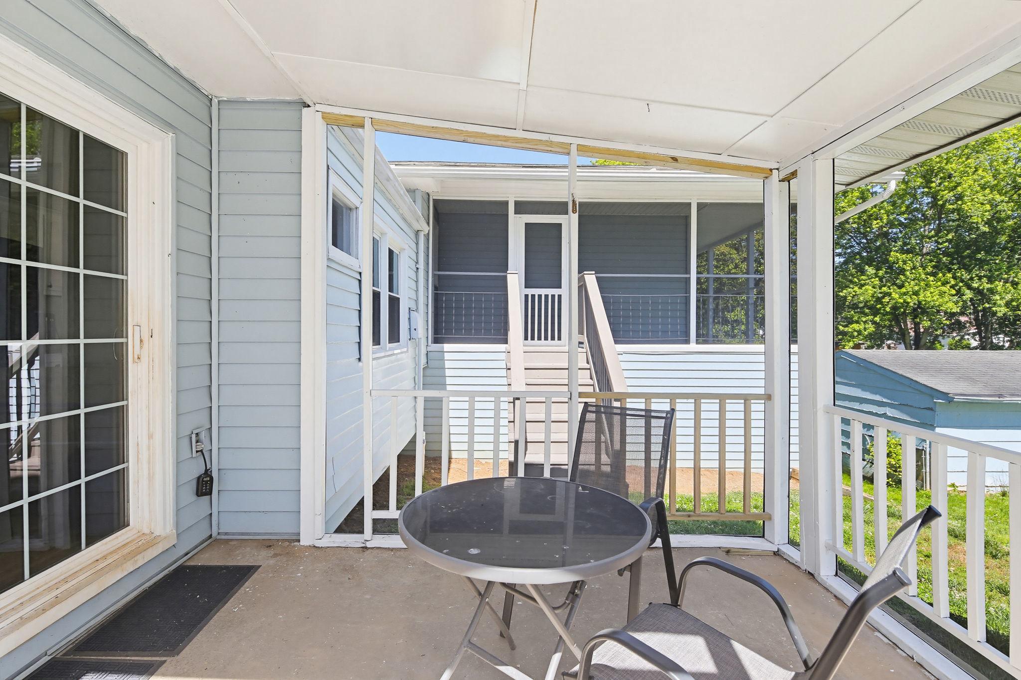 119 SCHOOLHOUSE ROAD