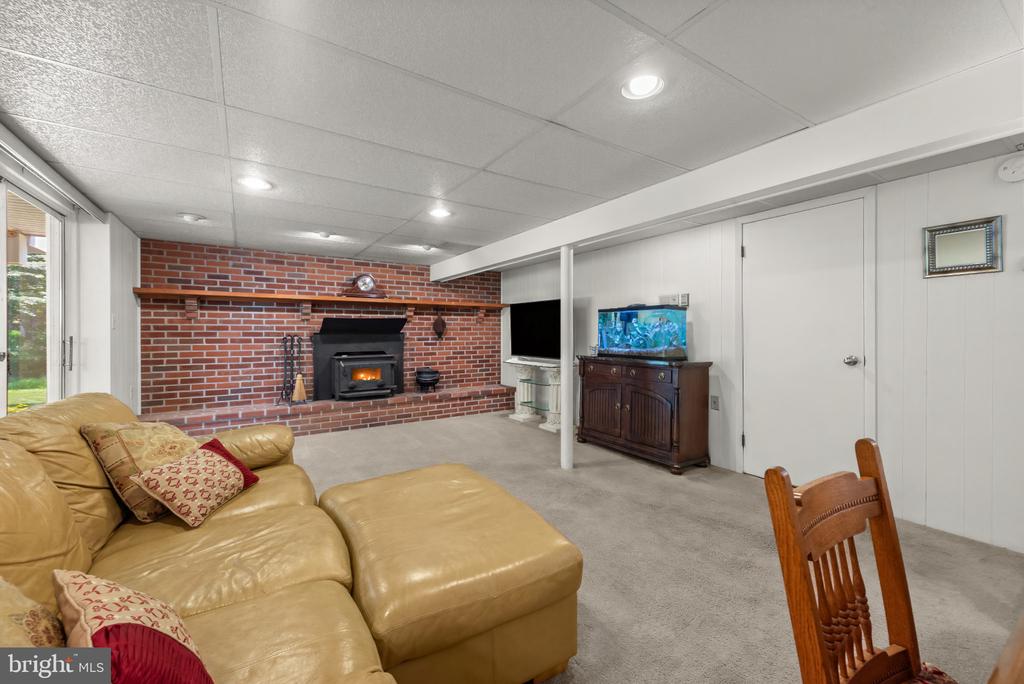 1248 POUDER ROAD