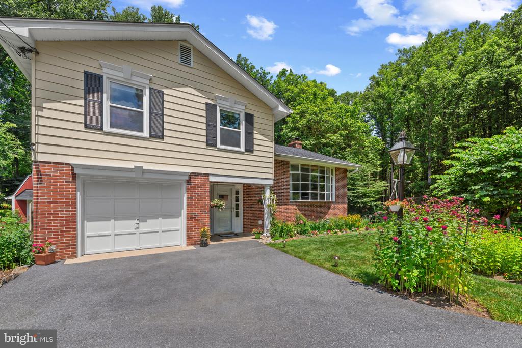 1248 POUDER ROAD