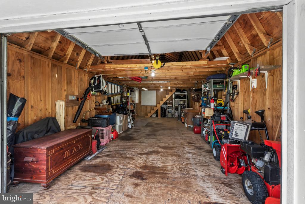 1248 POUDER ROAD