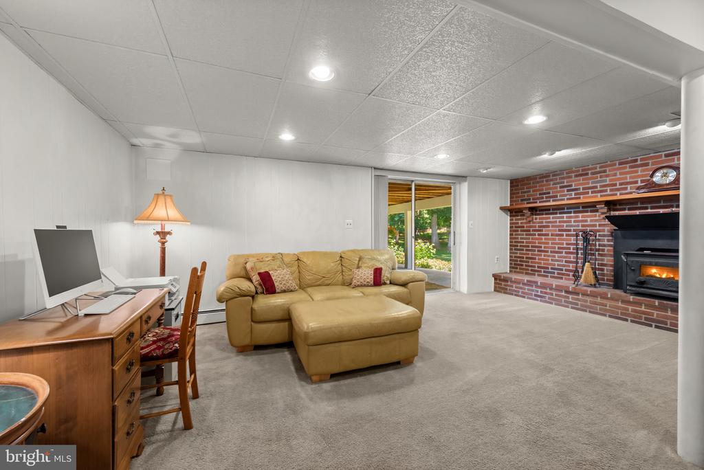1248 POUDER ROAD