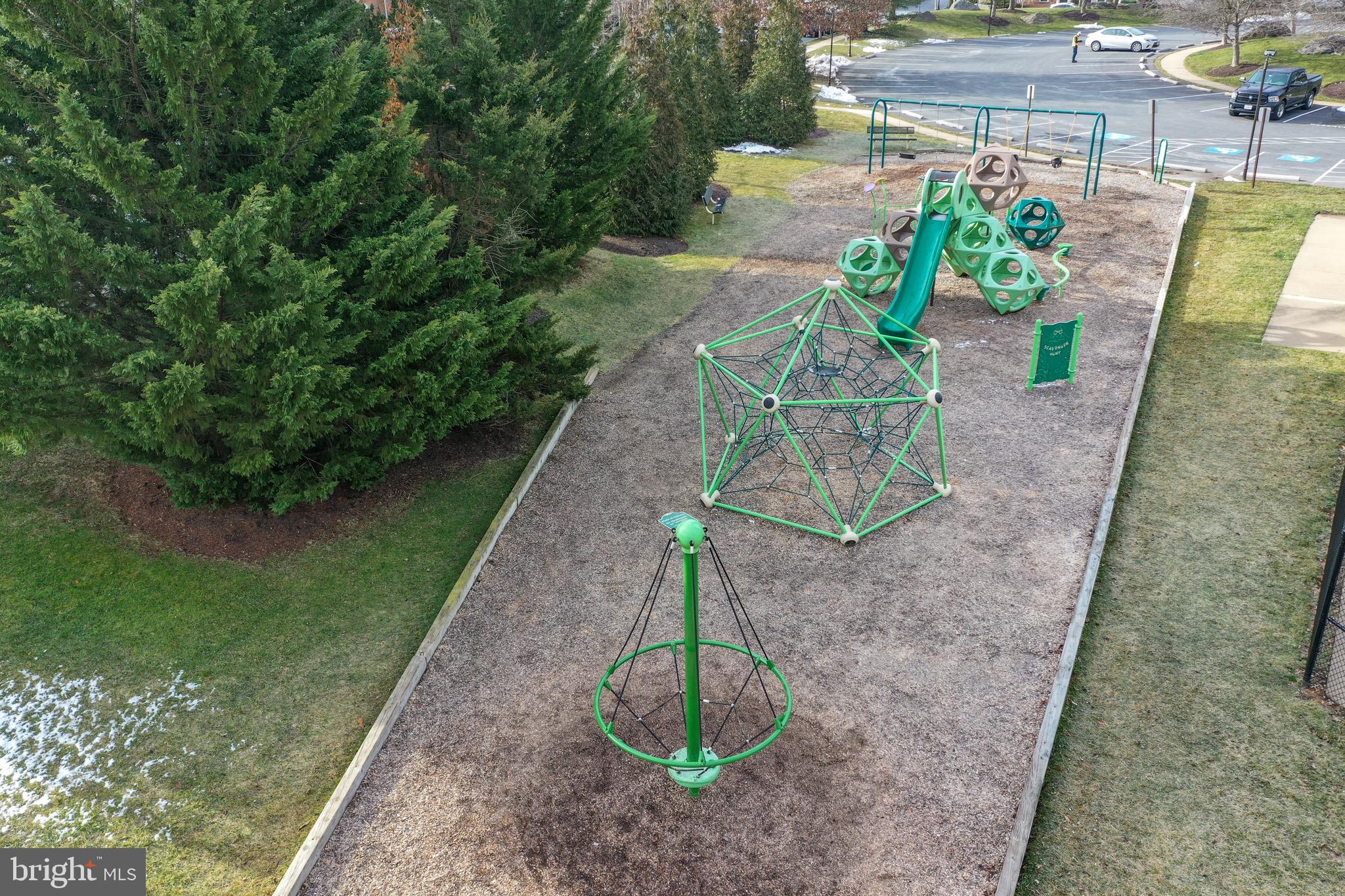 2413 Rippling Brook Rd