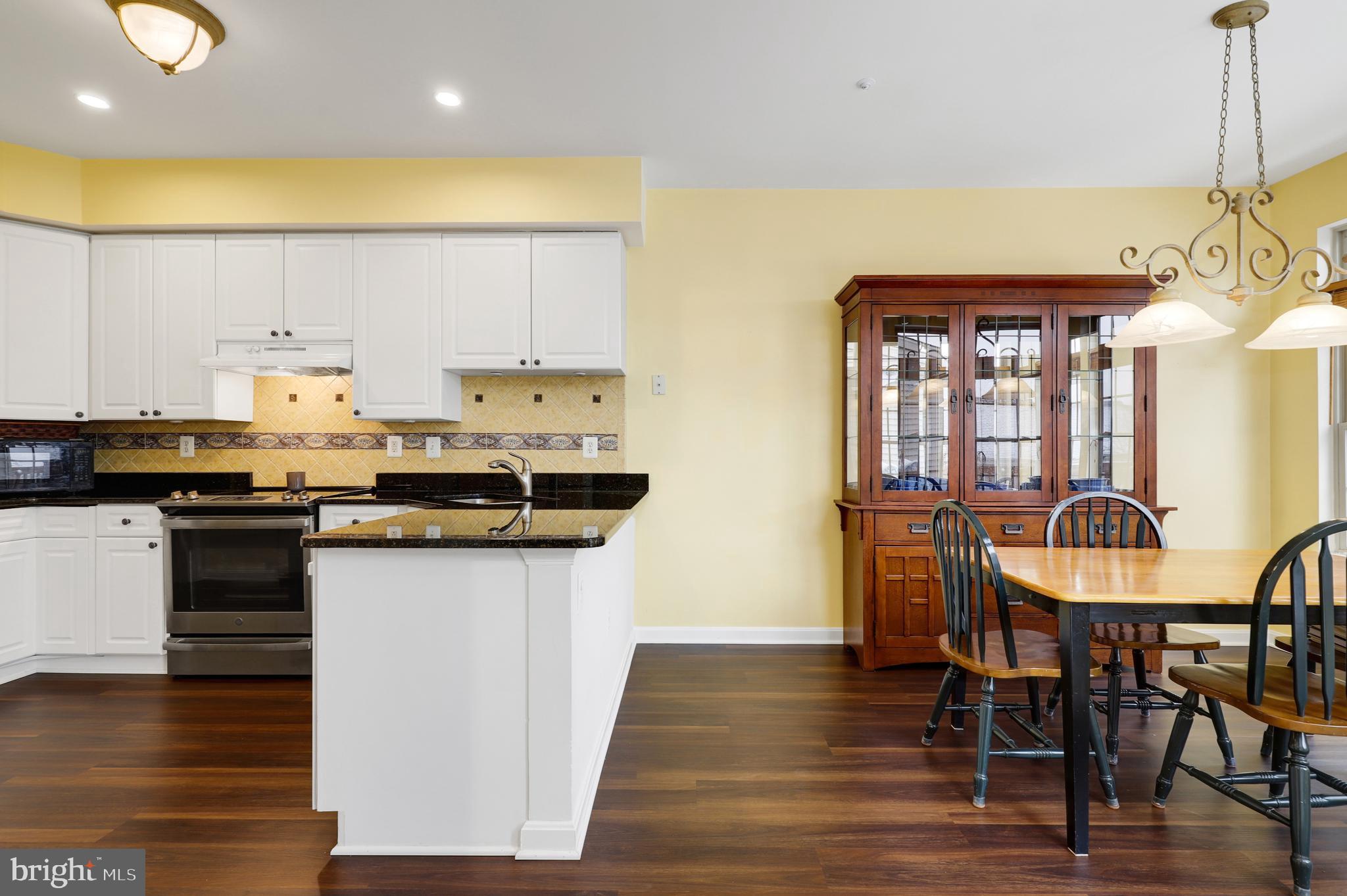 2413 Rippling Brook Rd