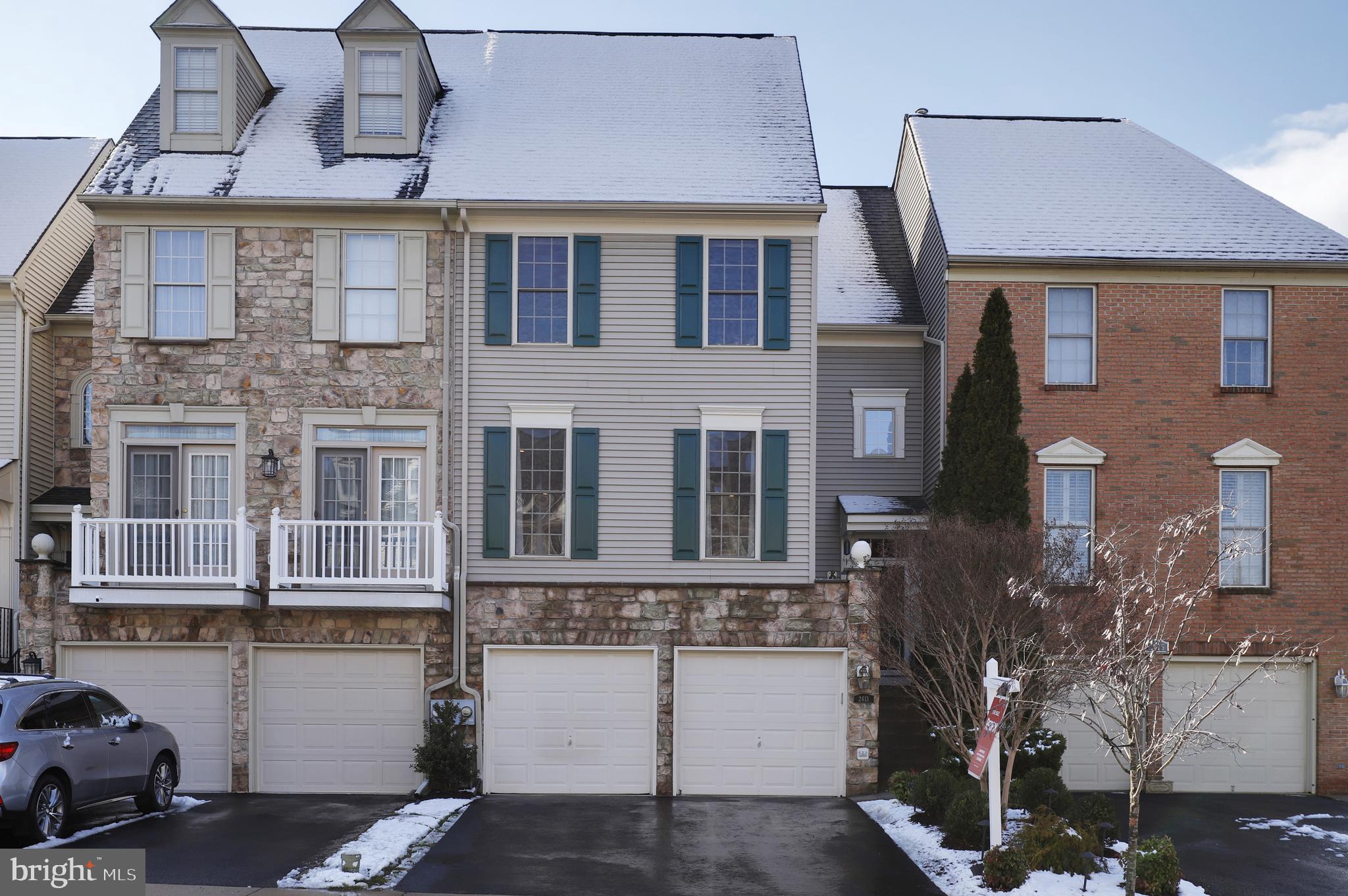 2413 Rippling Brook Rd