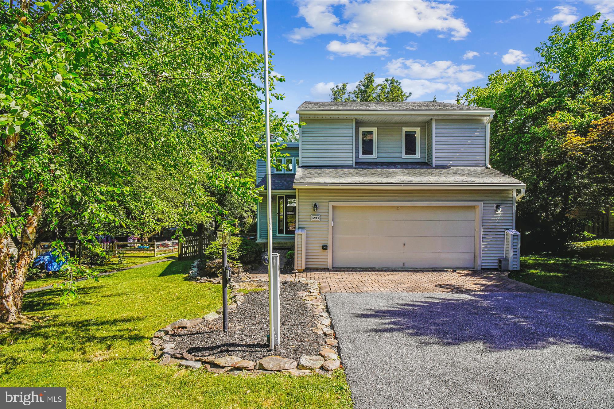 6949 Fox Chase Rd
