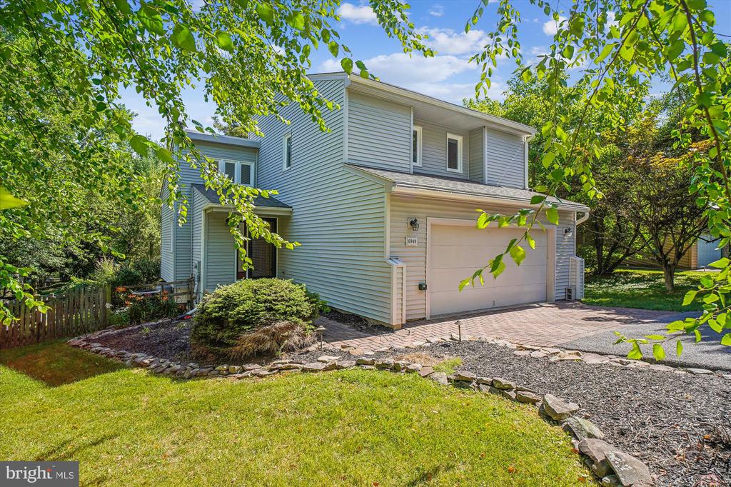 6949 Fox Chase Rd