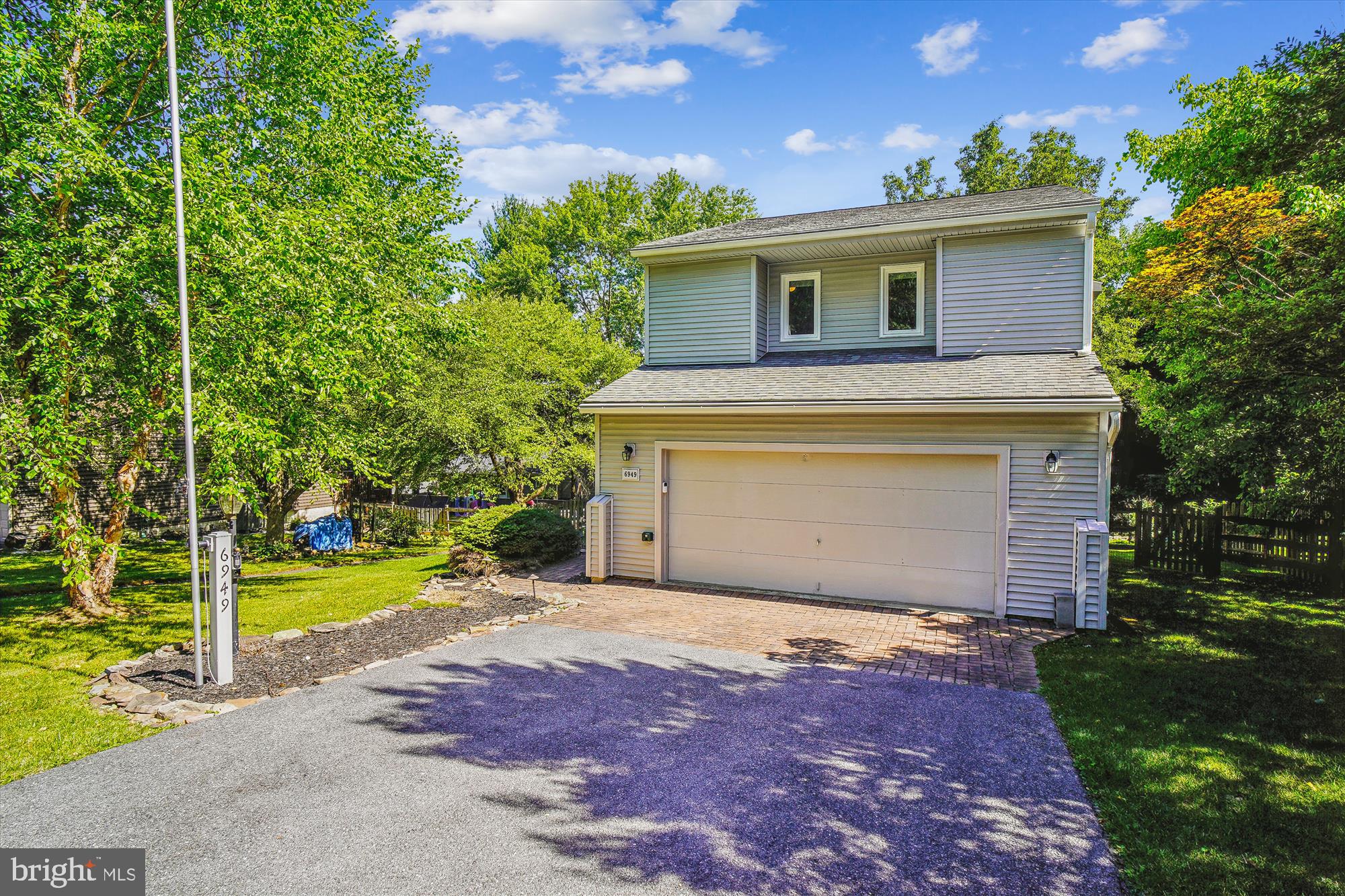 6949 Fox Chase Rd