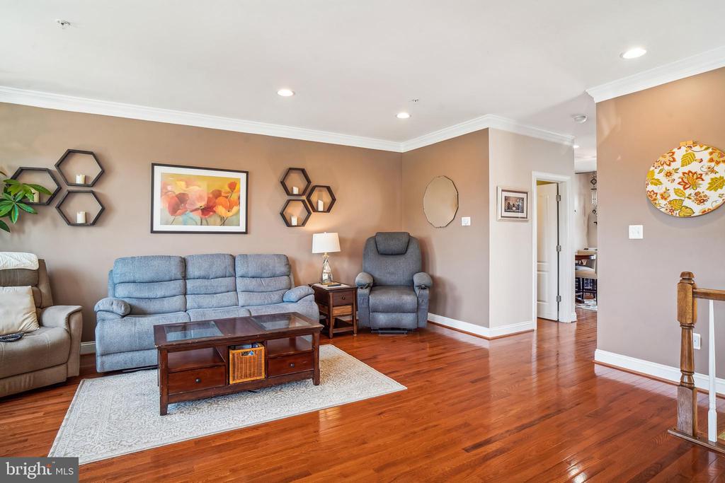 743 Appalachian Way