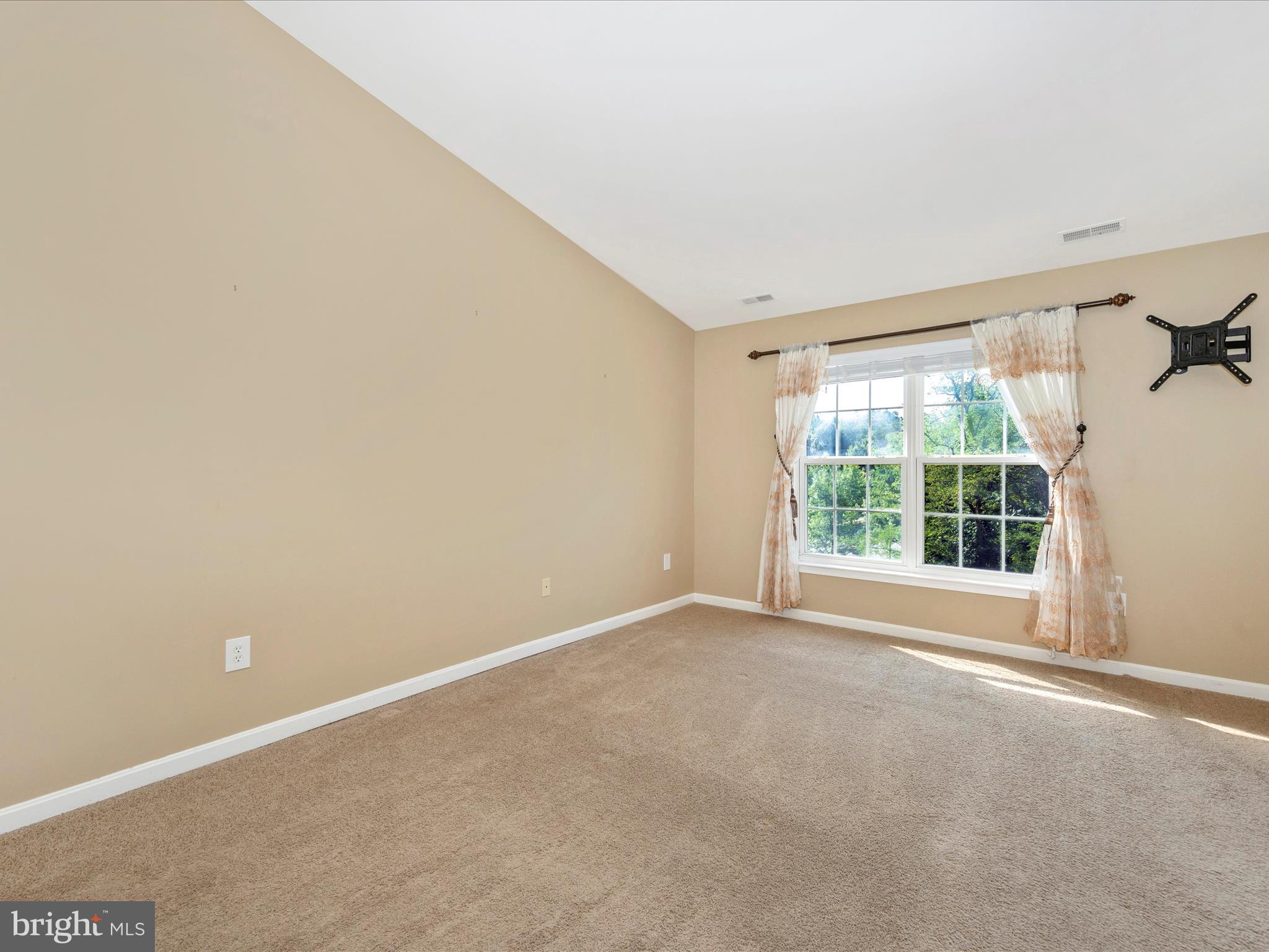 503 Ellison Ct