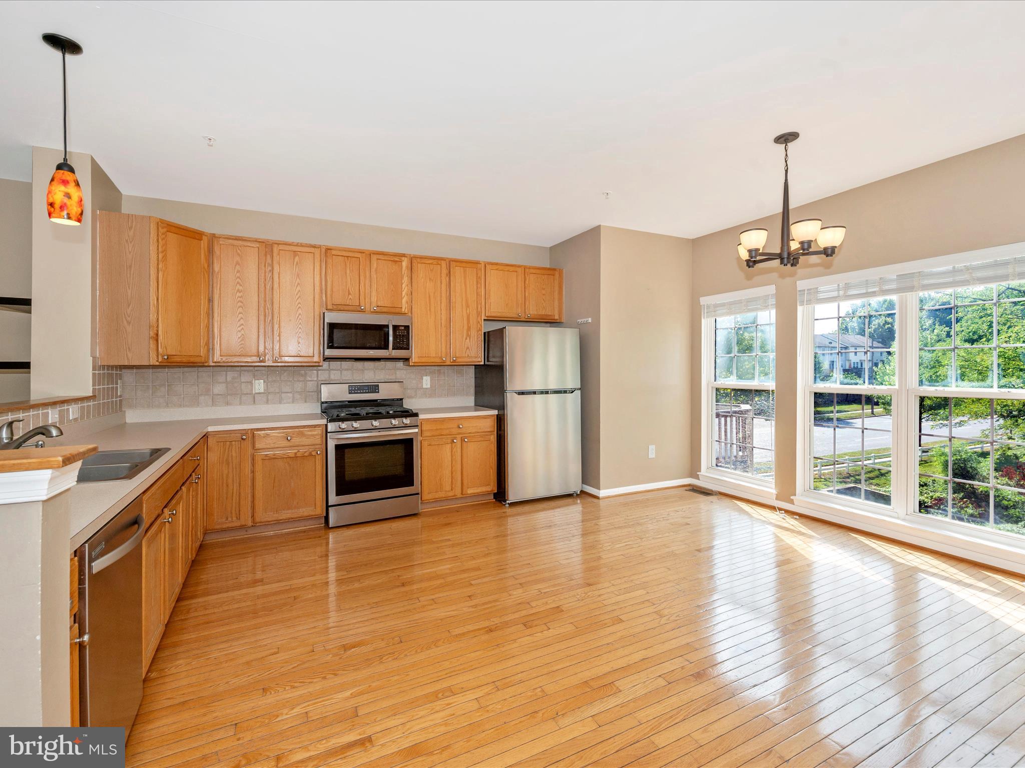 503 Ellison Ct