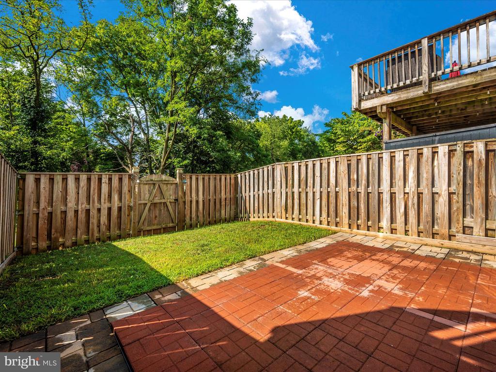 503 Ellison Ct
