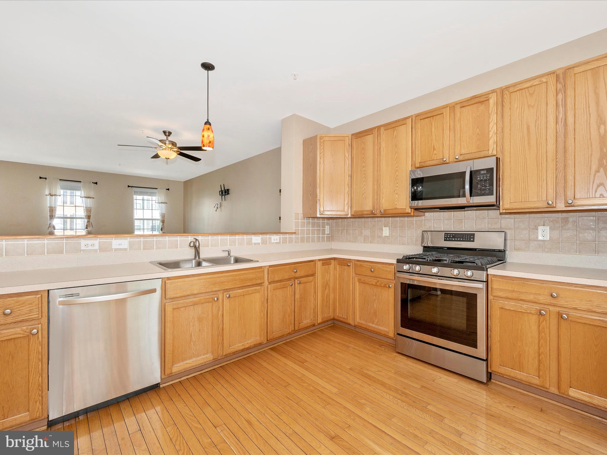 503 Ellison Ct
