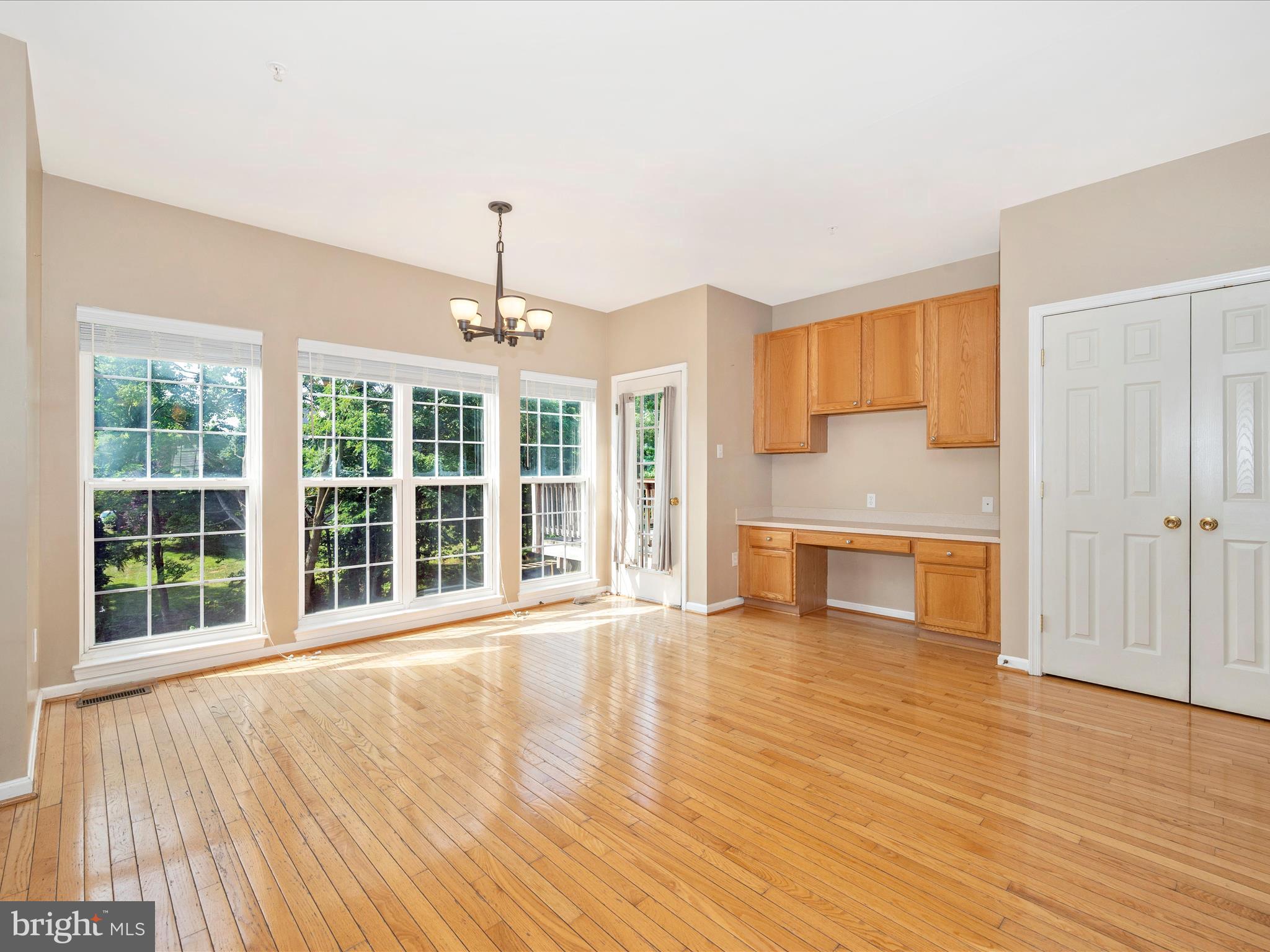 503 Ellison Ct