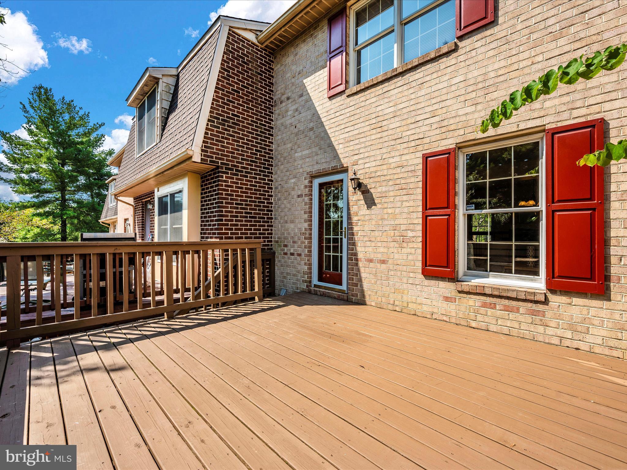 7993 Schooner Ct
