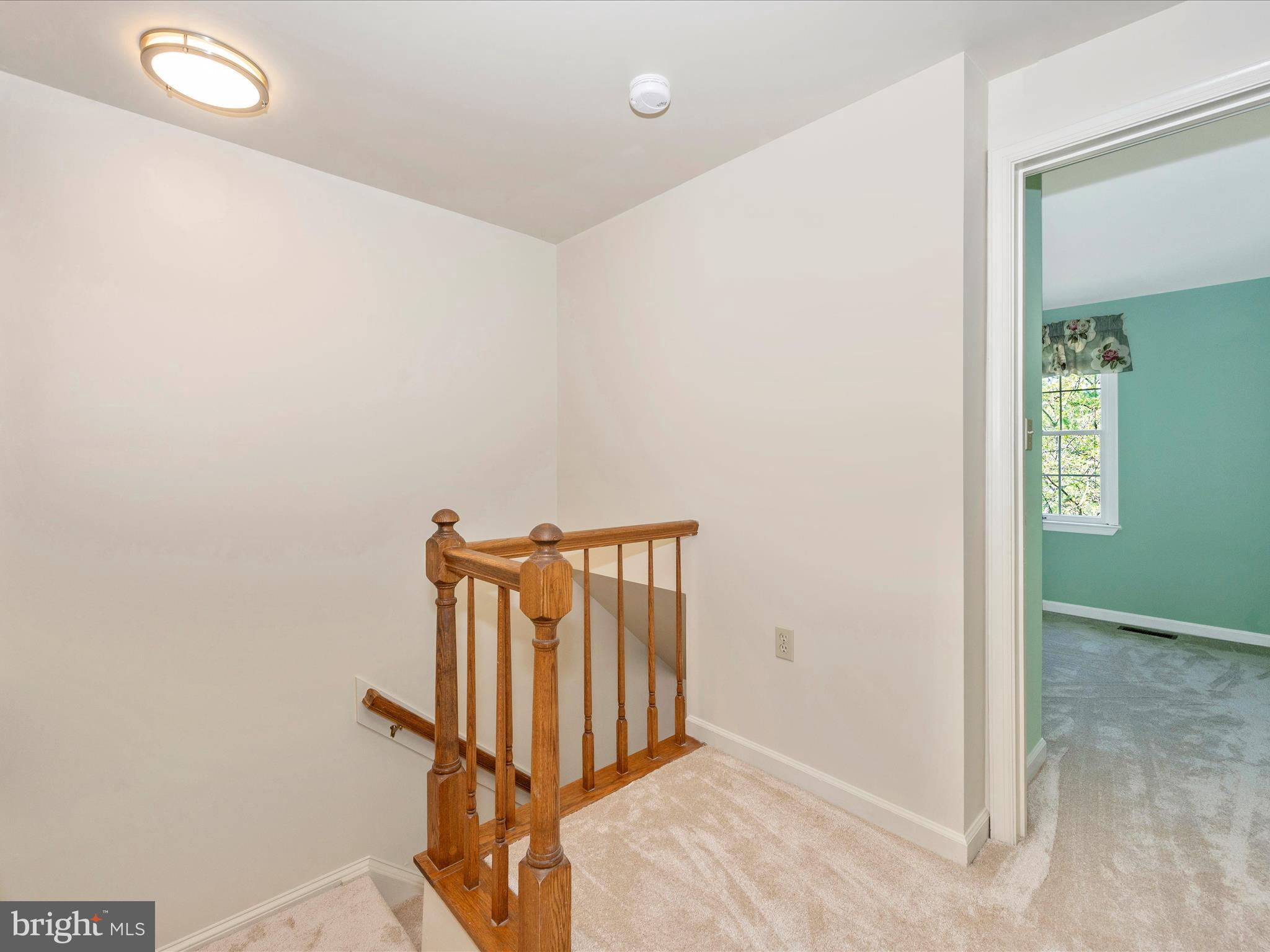 7993 Schooner Ct