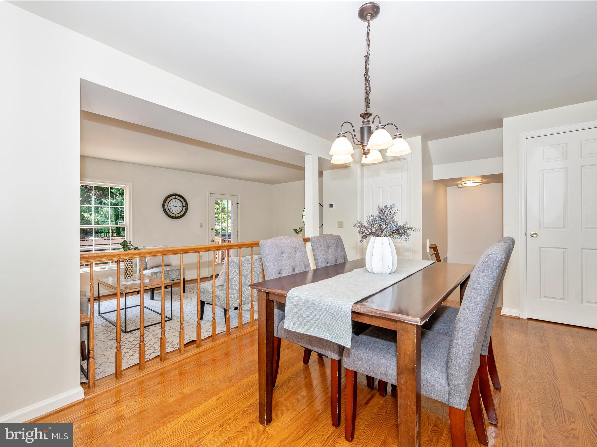 7993 Schooner Ct