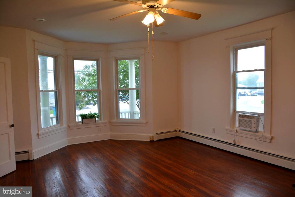 3707 Jefferson Pike