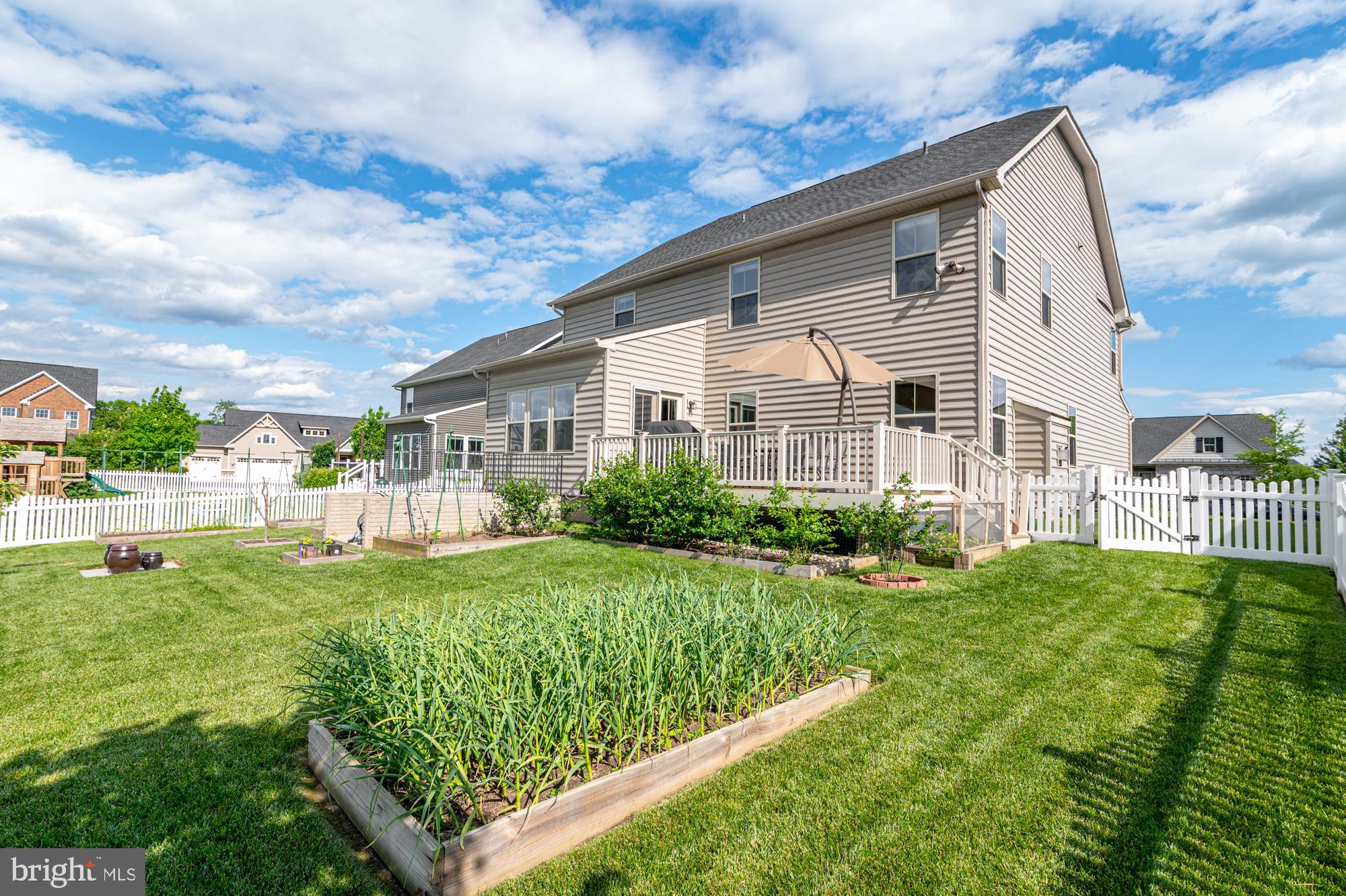 1102 Dargon Quarry Ln