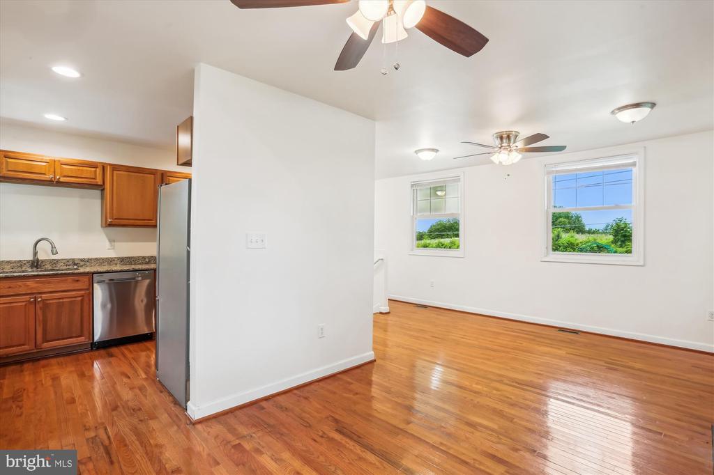 11008 Liberty Rd