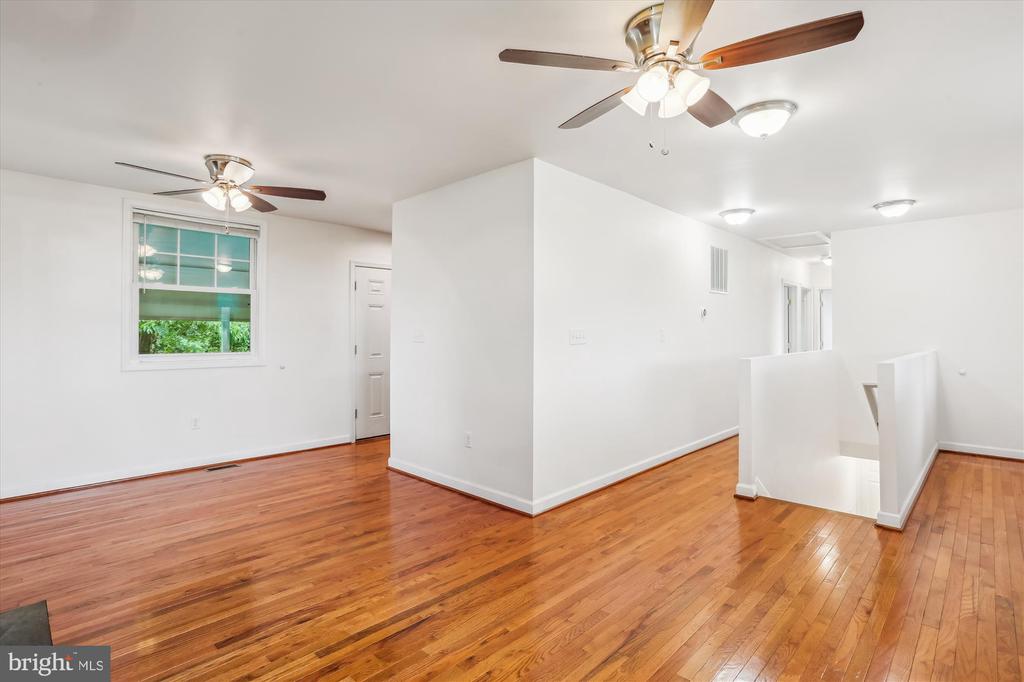 11008 Liberty Rd