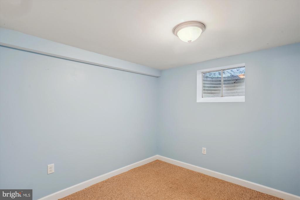 11008 Liberty Rd