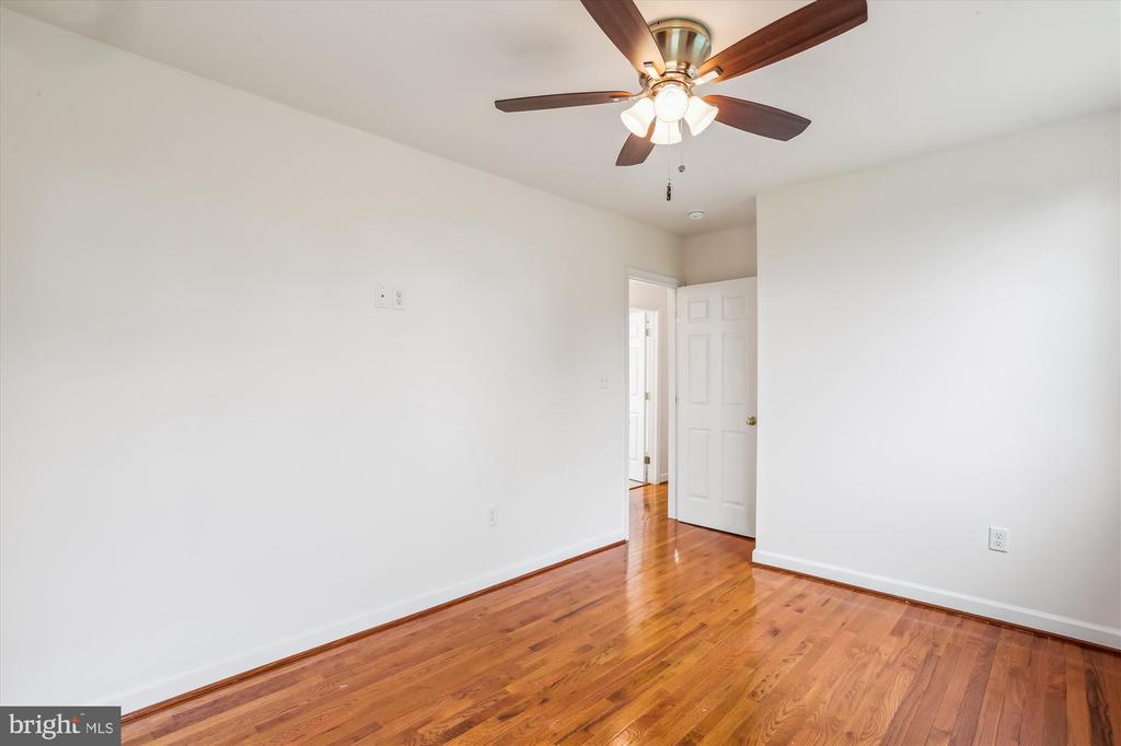 11008 Liberty Rd