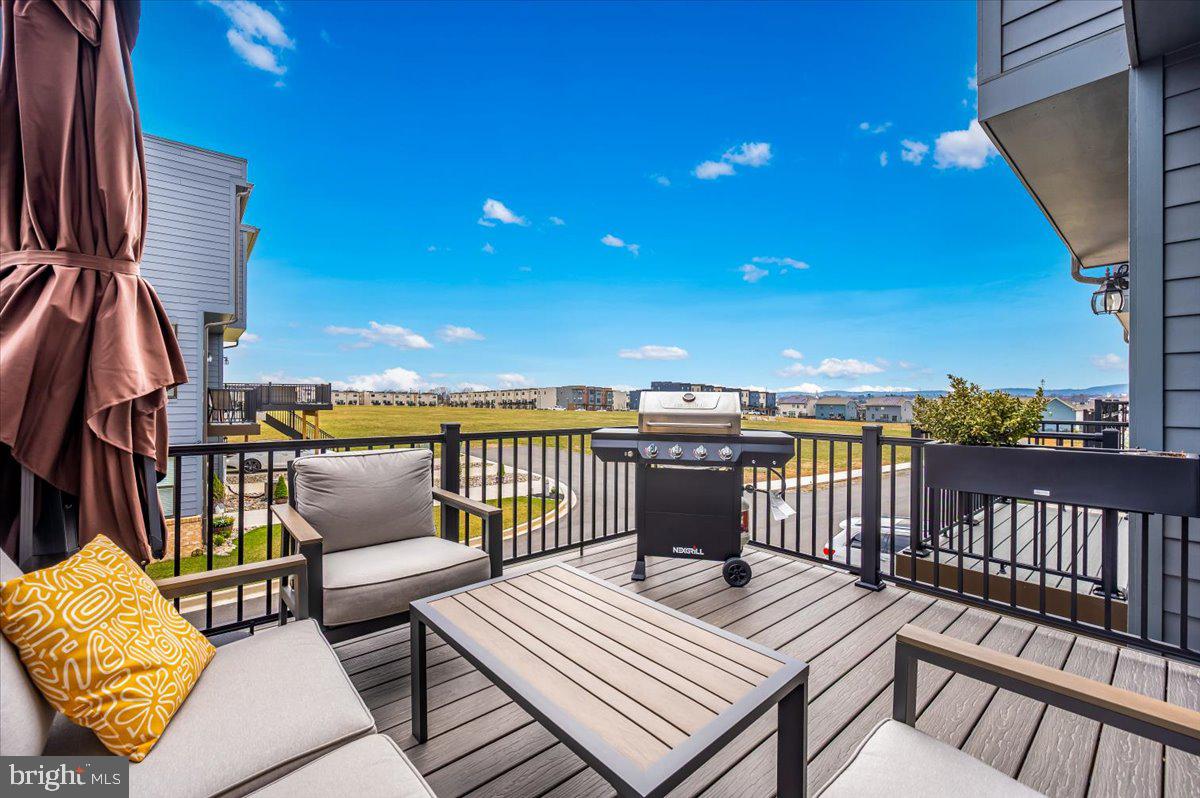 826 Creekway Dr