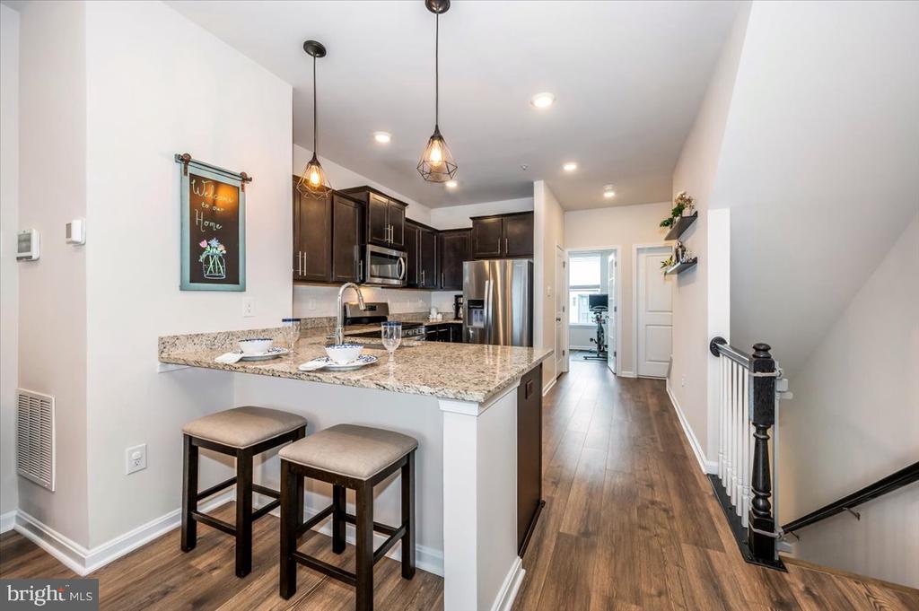 826 Creekway Dr