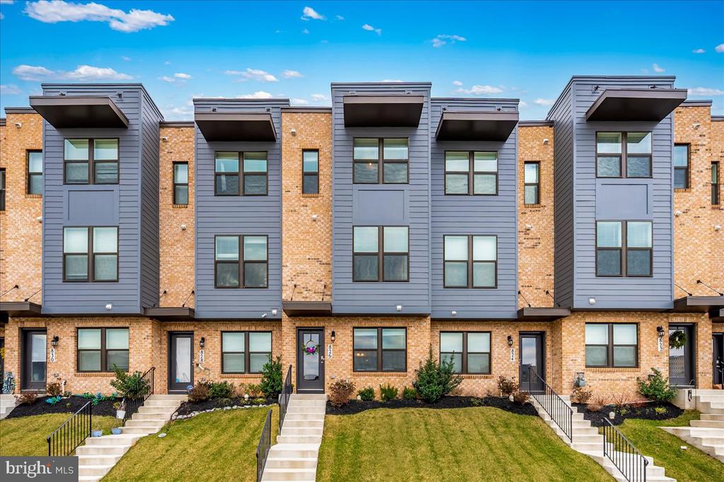 826 Creekway Dr