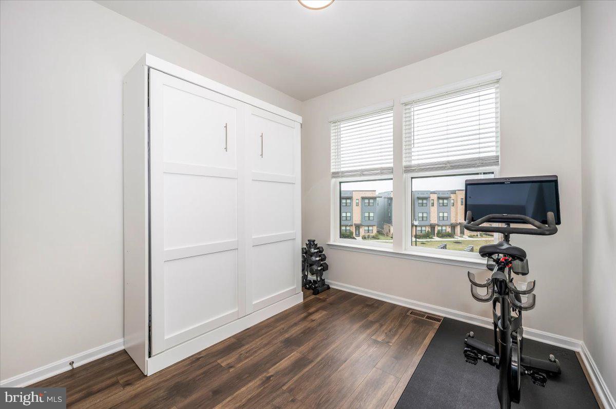 826 Creekway Dr